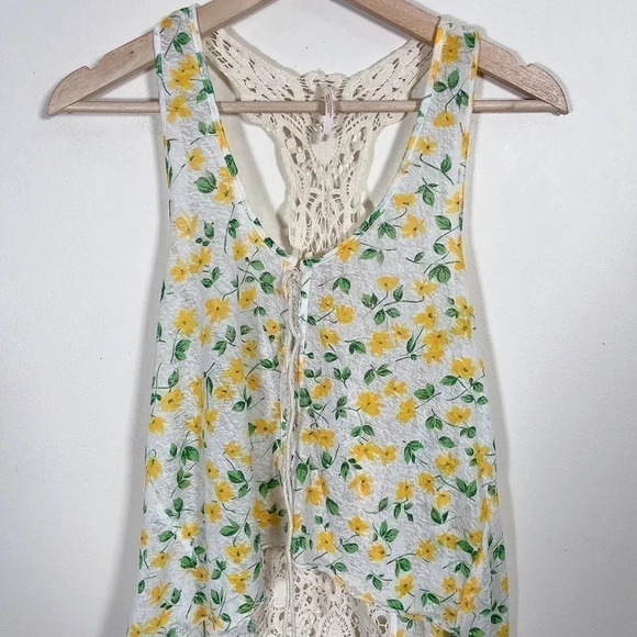 FREE PEOPLE FLORAL CROCHET BACK SLEEVELESS  TANK - Picture 4 of 11